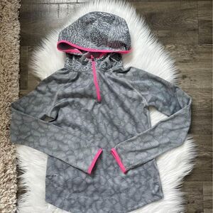 GIRLS NIKE PULLOVER SIZE SMALL